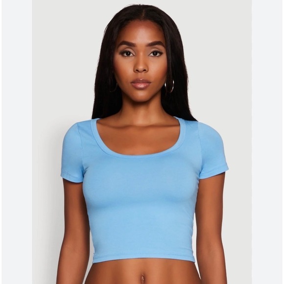 Ambiance Tops - Ambiance Classic Fit Scoop Neck Cropped Tee – Women's Small – NWOT